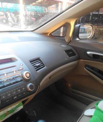 本田思域1.8L 代步優(yōu)選，車況扎實(shí)，掛漆待整